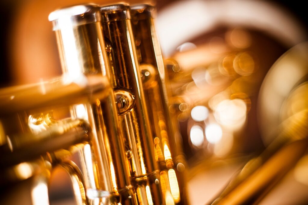 Historia najbardziej wpływowych albumów jazzowych i ich znaczenie dla muzyków instrumentów dętych
