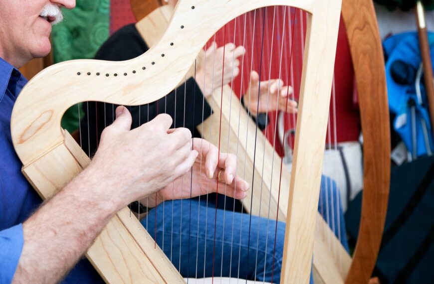 Odkrywanie muzyki celtyckiej: Nauka podstawowych melodii i technik na…